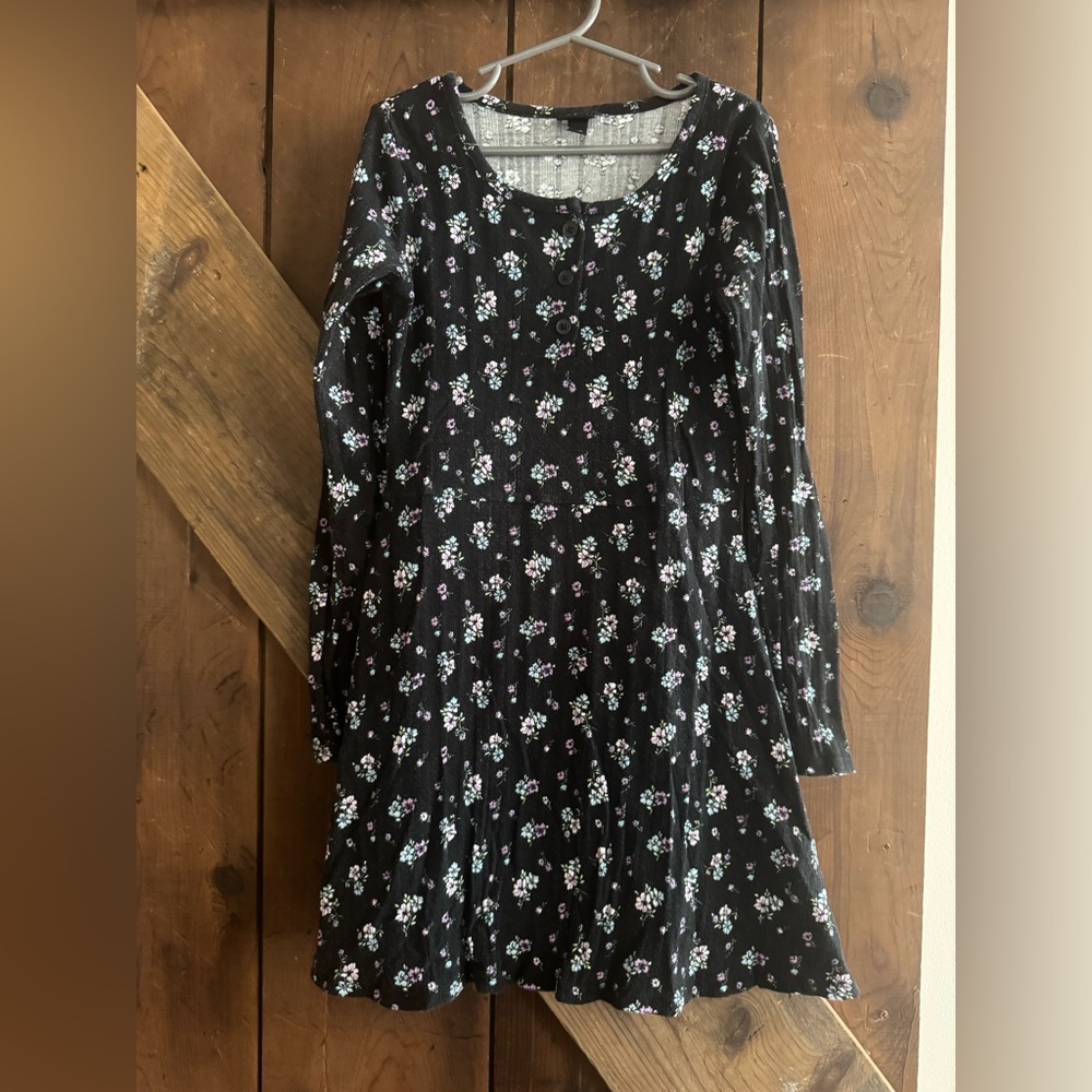 4/$12 Art Class Black Floral Kids Dress